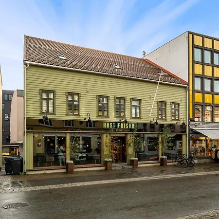 Apartment Arctic - Perfectly Located In The Main Street *